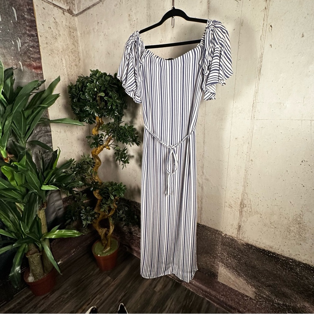 Banana Republic‎ off the shoulder striped long maxi dress size M NWOT